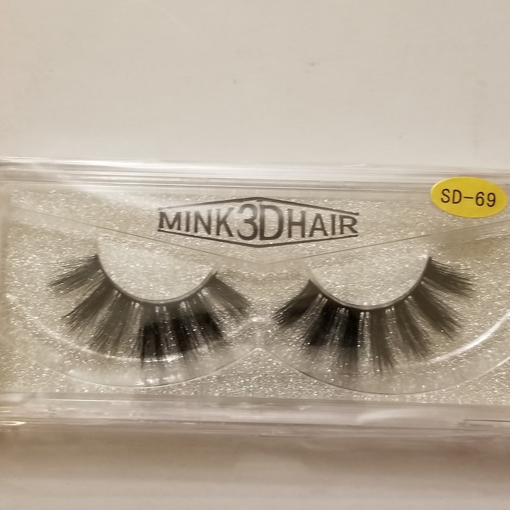 Eyelashes